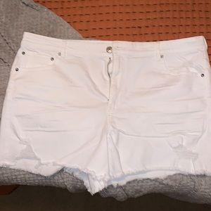 American Eagle super stretch high rise midi shorts, never been worn